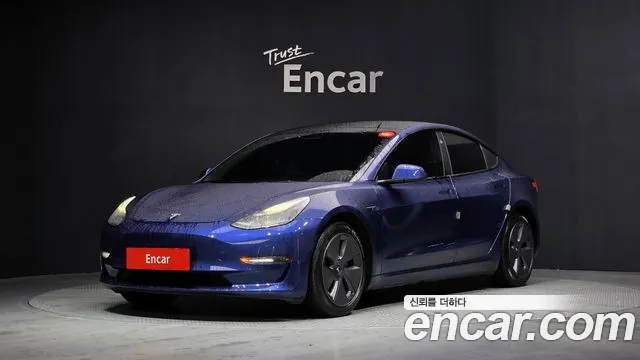 Tesla Model 3 2022