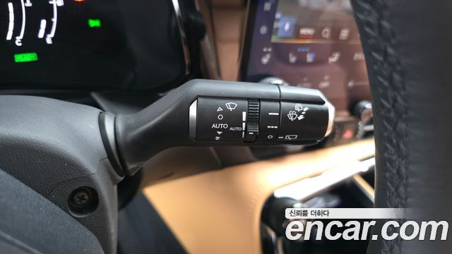 Lexus NX 2025