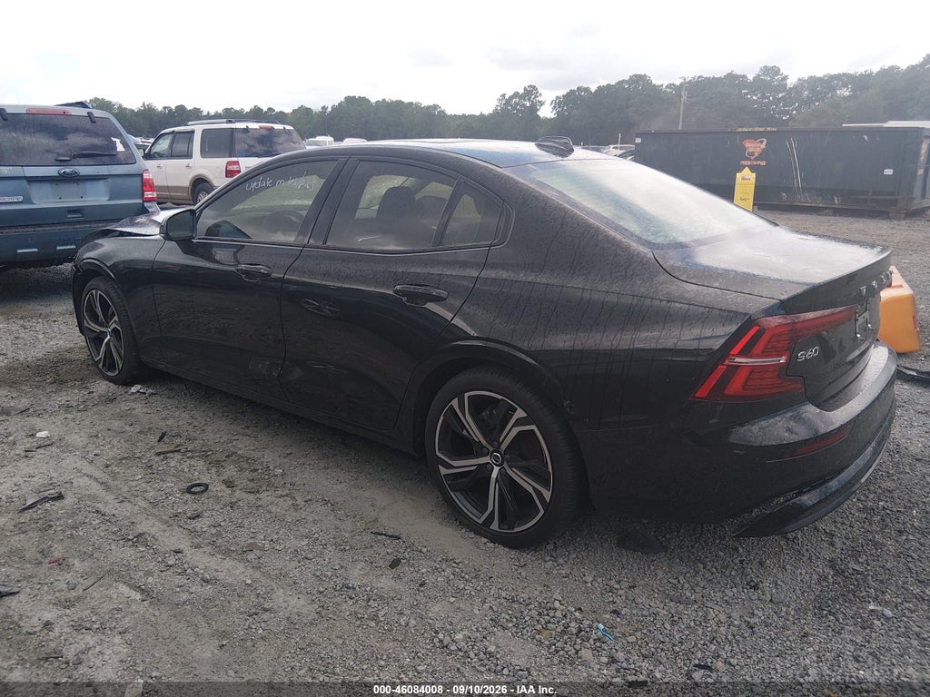 Volvo S60 2025