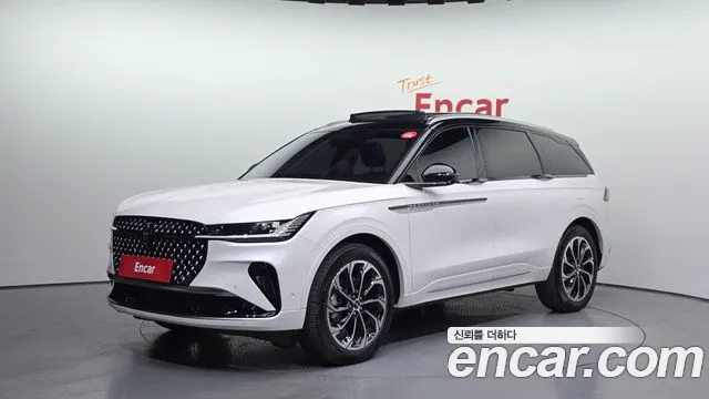 Lincoln Nautilus 2023