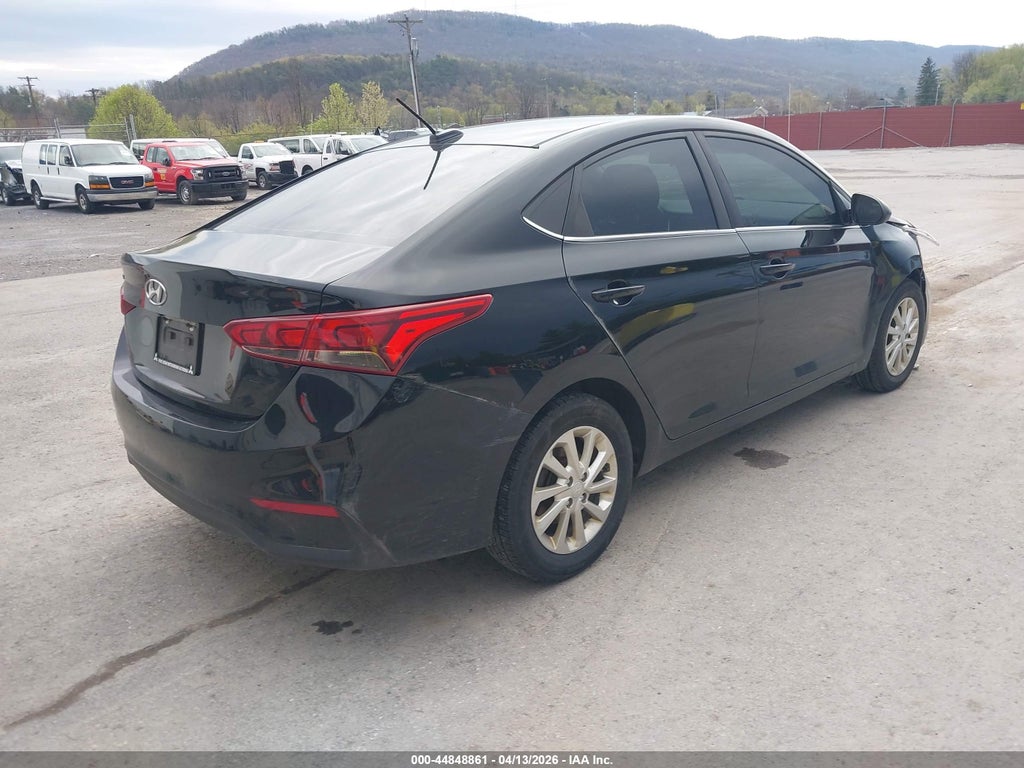 Hyundai Accent 2021