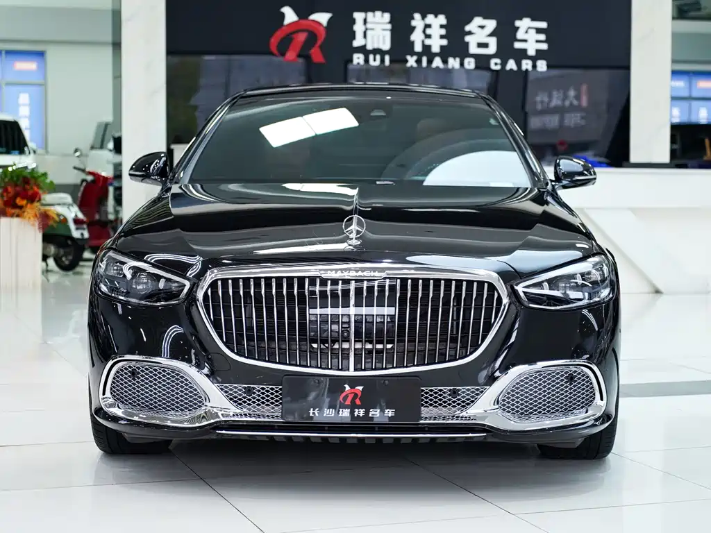 Mercedes-Benz Maybach S-Класс 2023