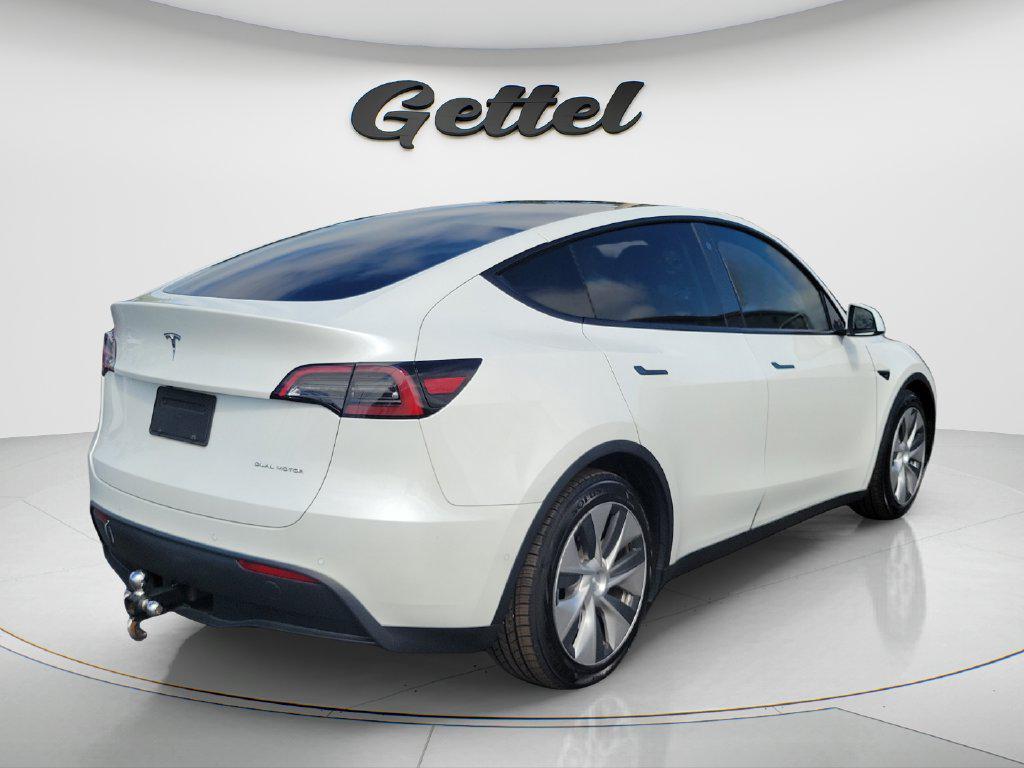 Tesla Model Y 2021