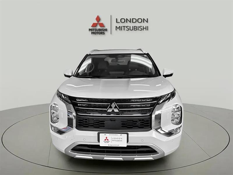 Mitsubishi Outlander 2024