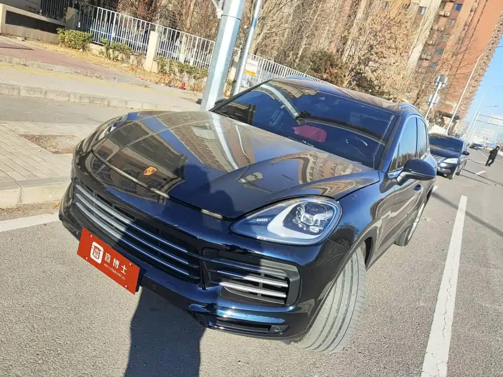 Porsche Cayenne 2022