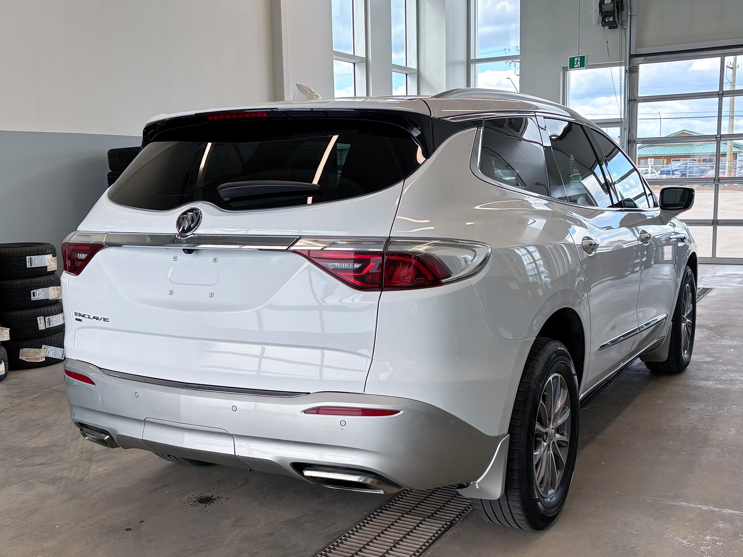 Buick Enclave 2023