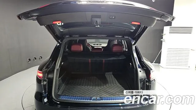 Porsche Cayenne 2020