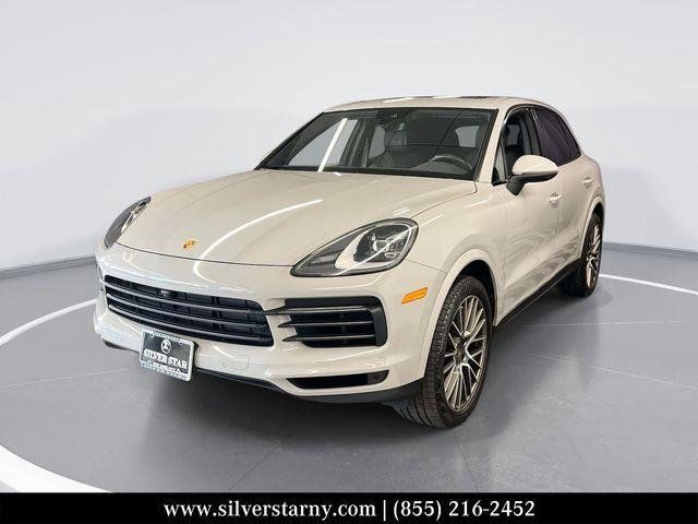 Porsche Cayenne 2022