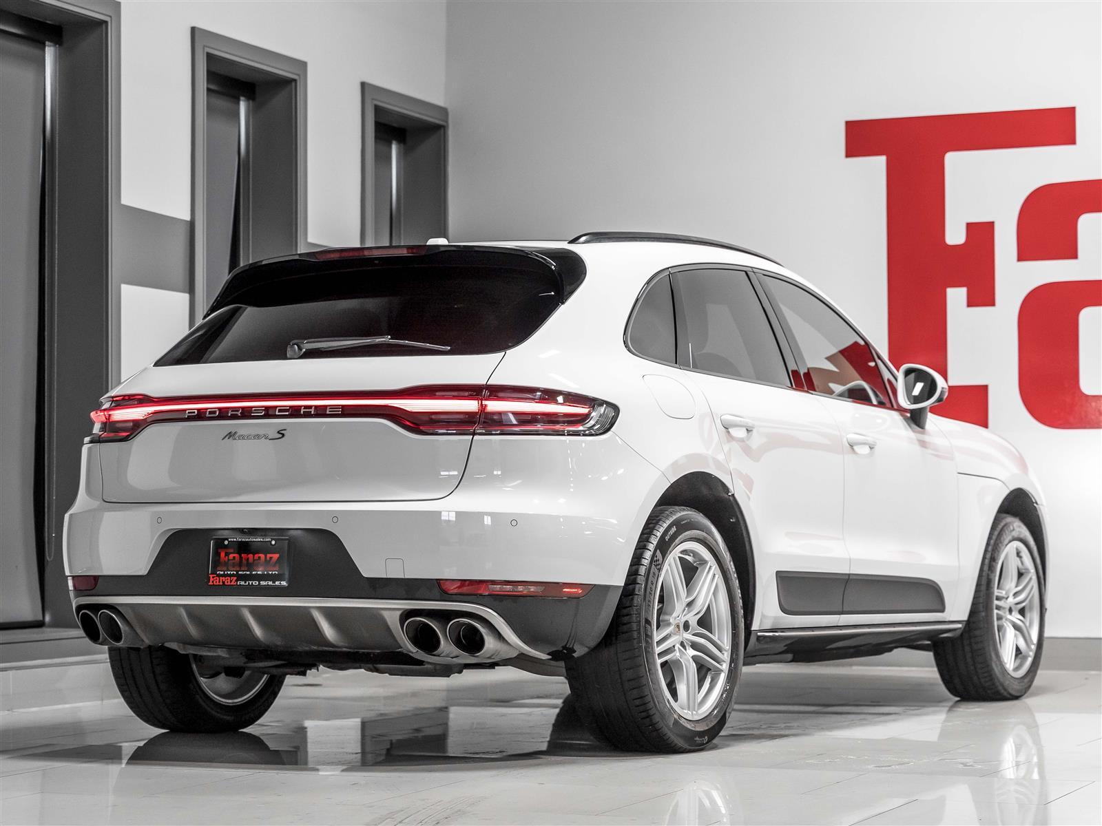 Porsche Macan 2020