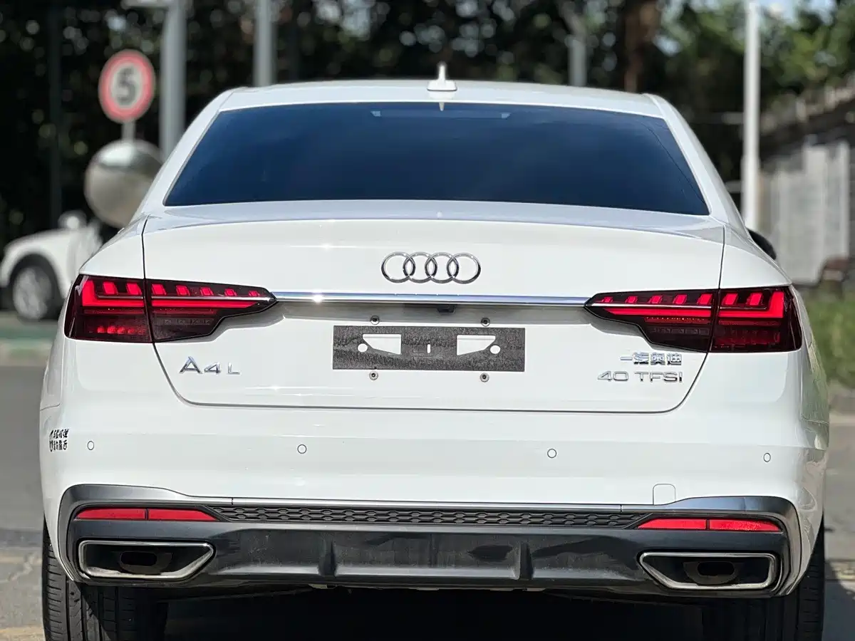 Audi A4 2022