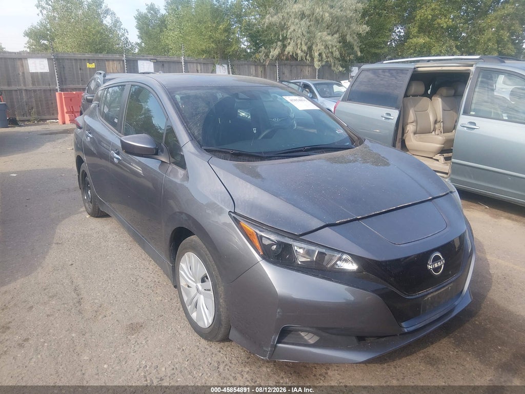 Nissan Leaf 2025