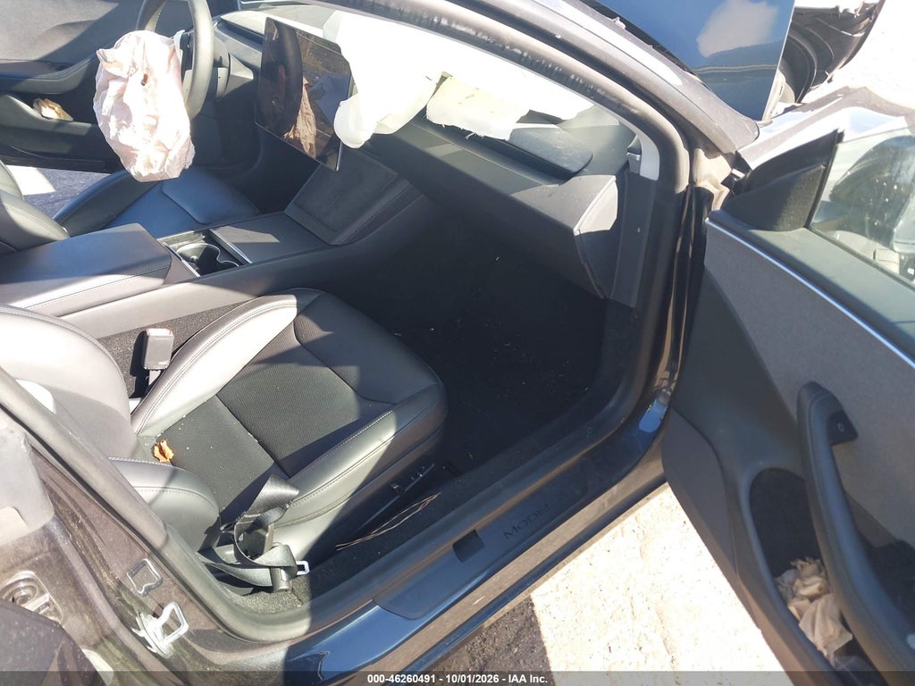 Tesla Model 3 2025