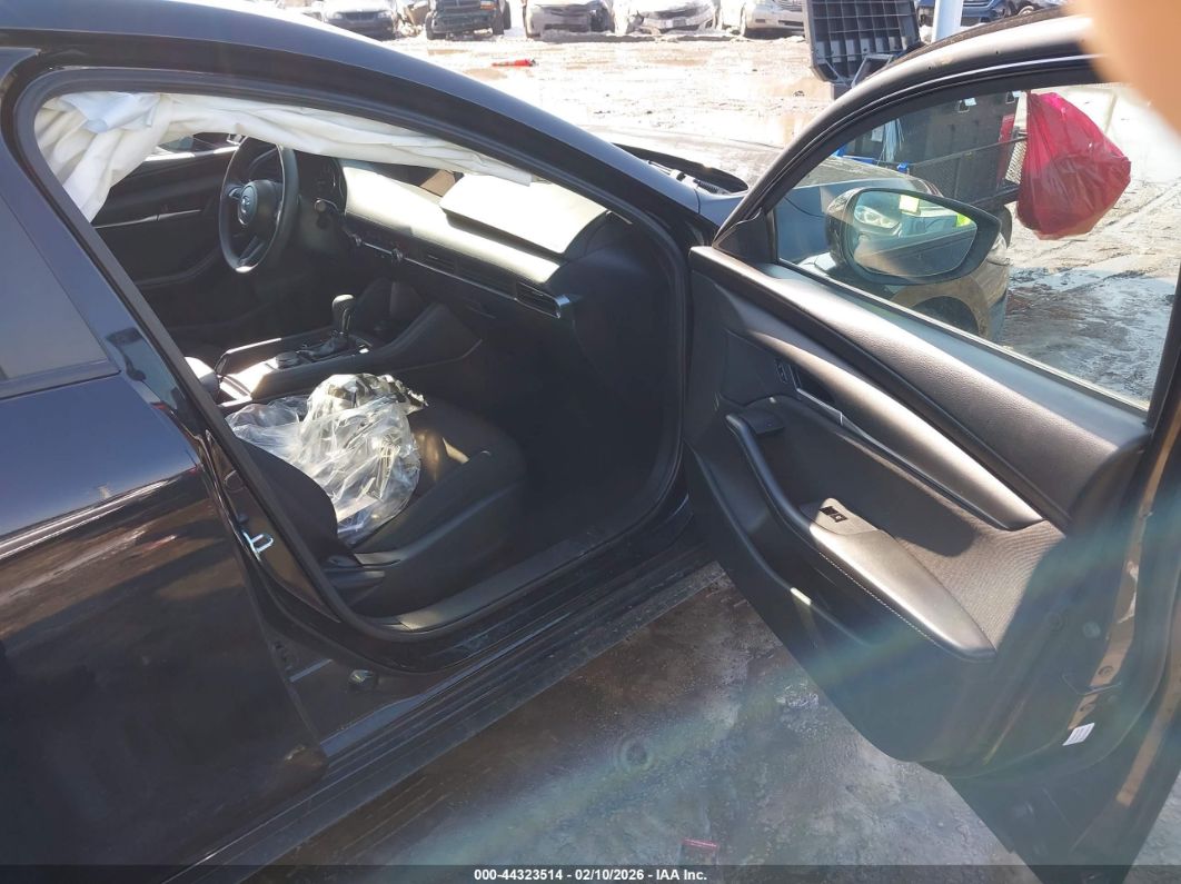 Mazda 3 2024