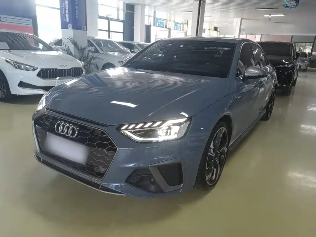 Audi A4 2022
