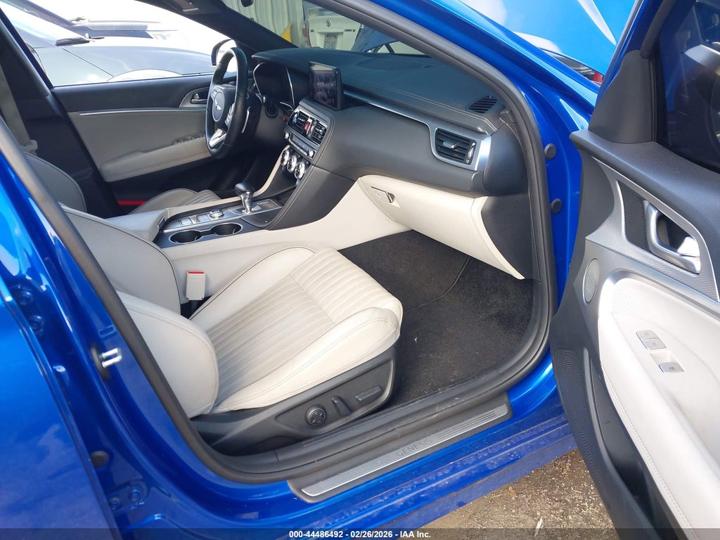 Genesis G70 2022