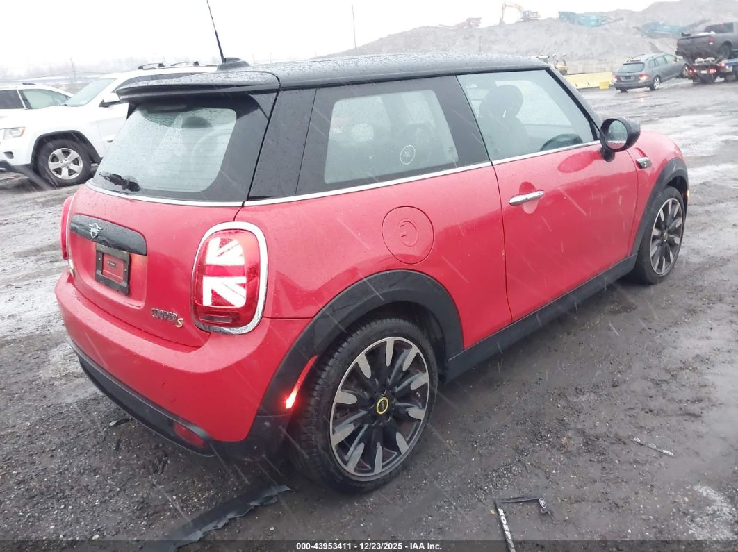Mini Hardtop 2024