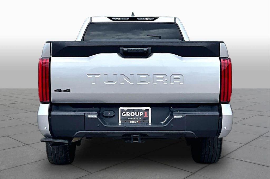 Toyota Tundra 2023