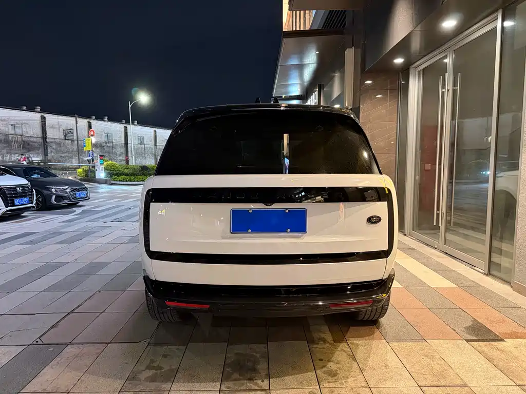 Land Rover Range Rover 2024
