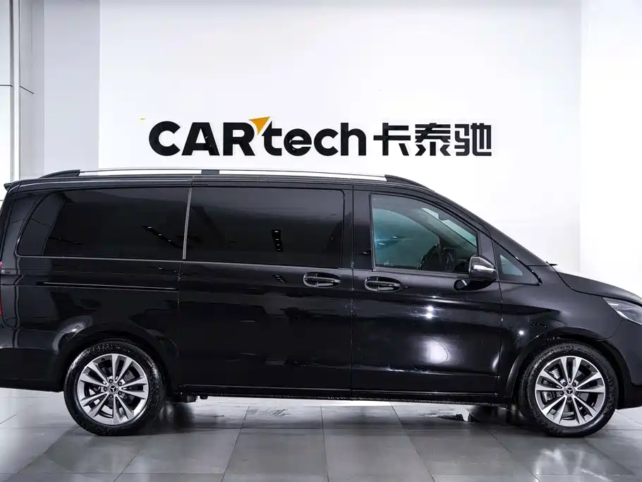 Mercedes-Benz V-Класс 2024