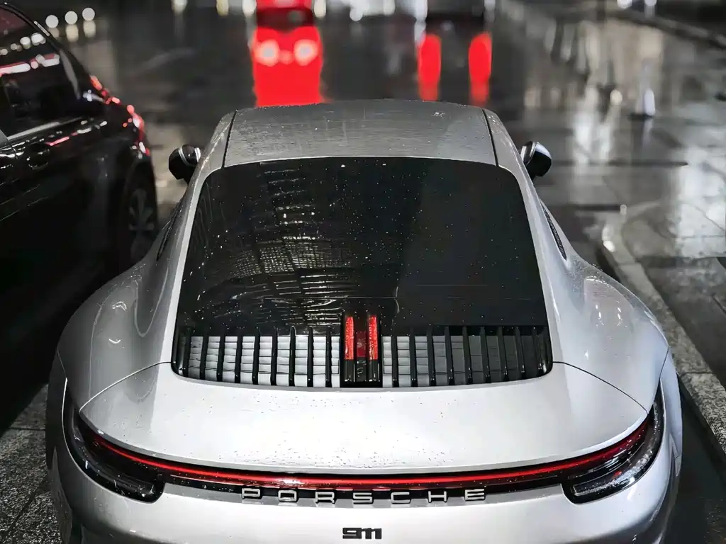 Porsche 911 2022