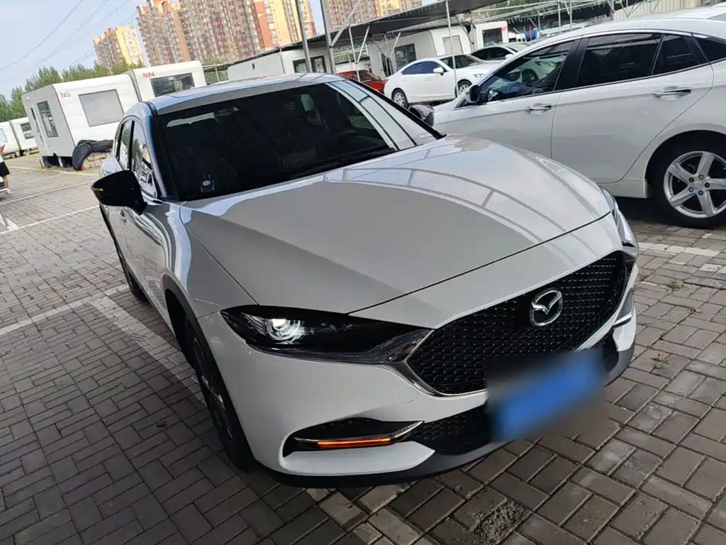 Mazda CX-4 2022