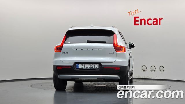 Volvo XC40 2022