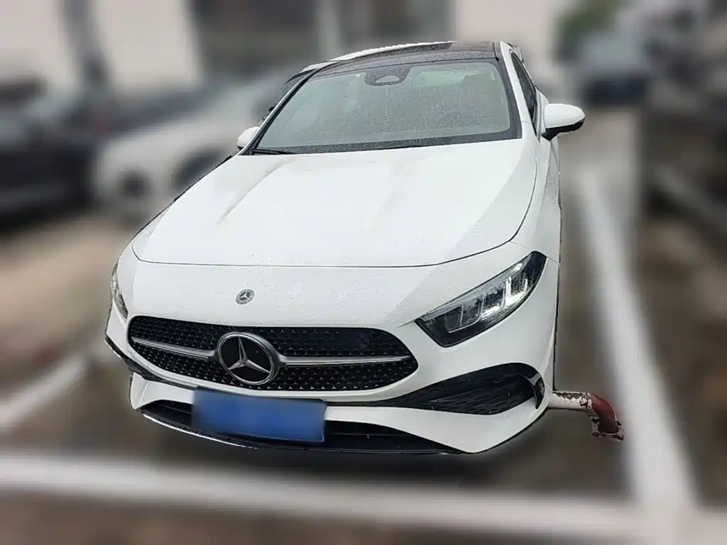Mercedes-Benz A-Класс 2024