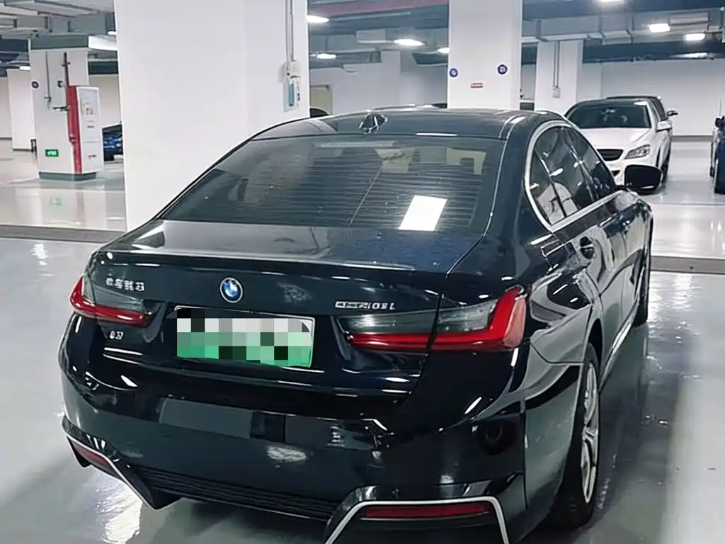BMW i3 2023