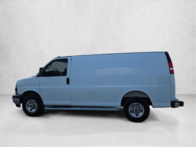 GMC Savana 2025