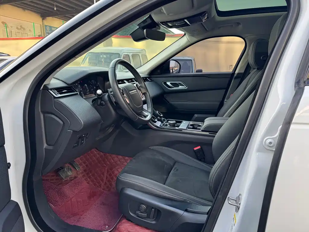 Land Rover Range Rover Velar 2021