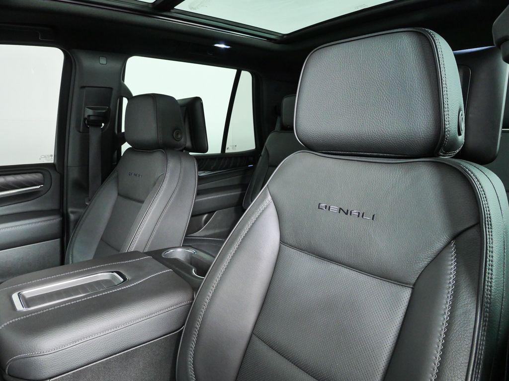GMC Yukon 2023