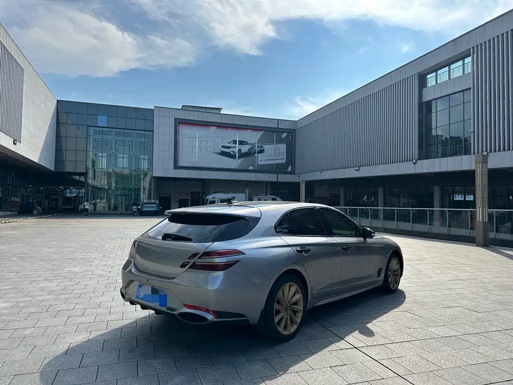 Genesis G70 2024