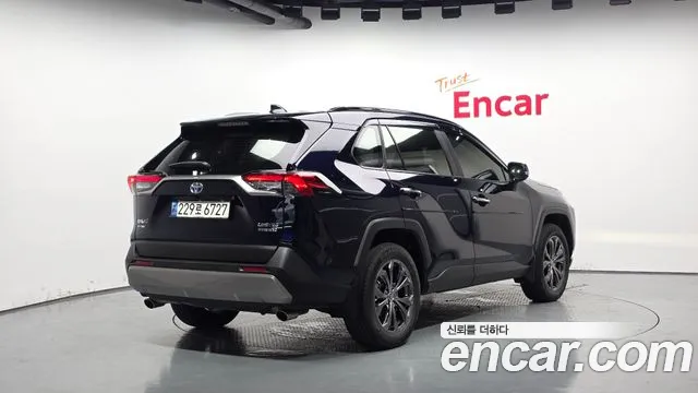 Toyota RAV4 2023