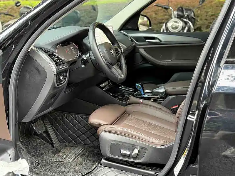 BMW iX3 2022