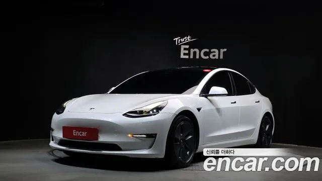 Tesla Model 3 2021