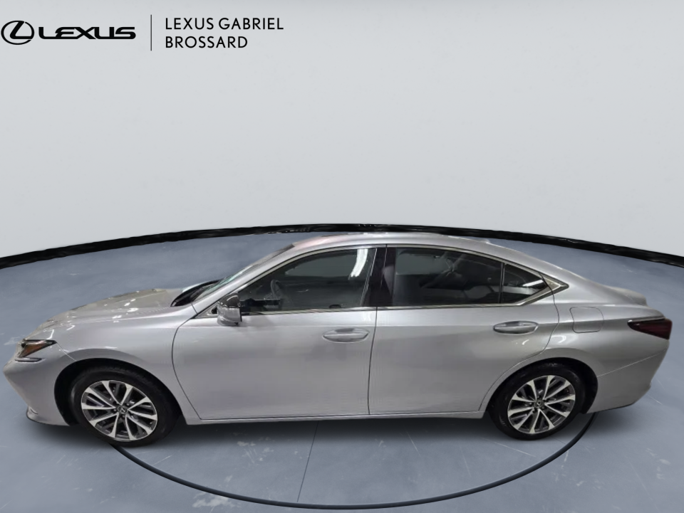 Lexus ES 2023
