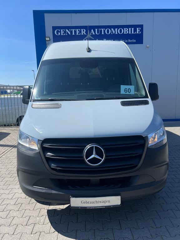 Mercedes-Benz SPRINTER 2021