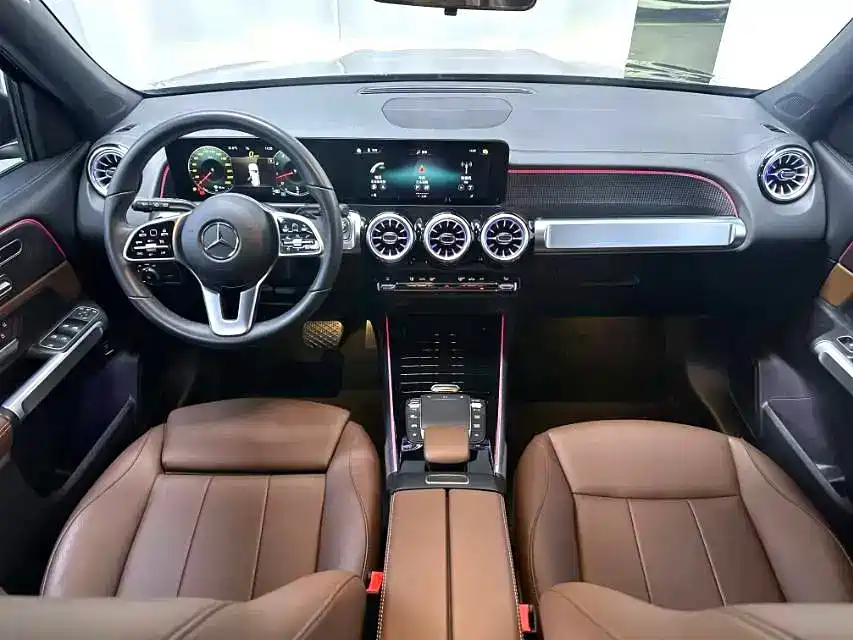 Mercedes-Benz GLB 2022