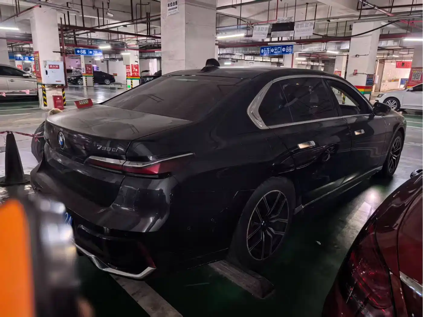 BMW 7 серии 2024
