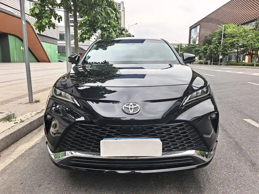 Toyota Venza 2023