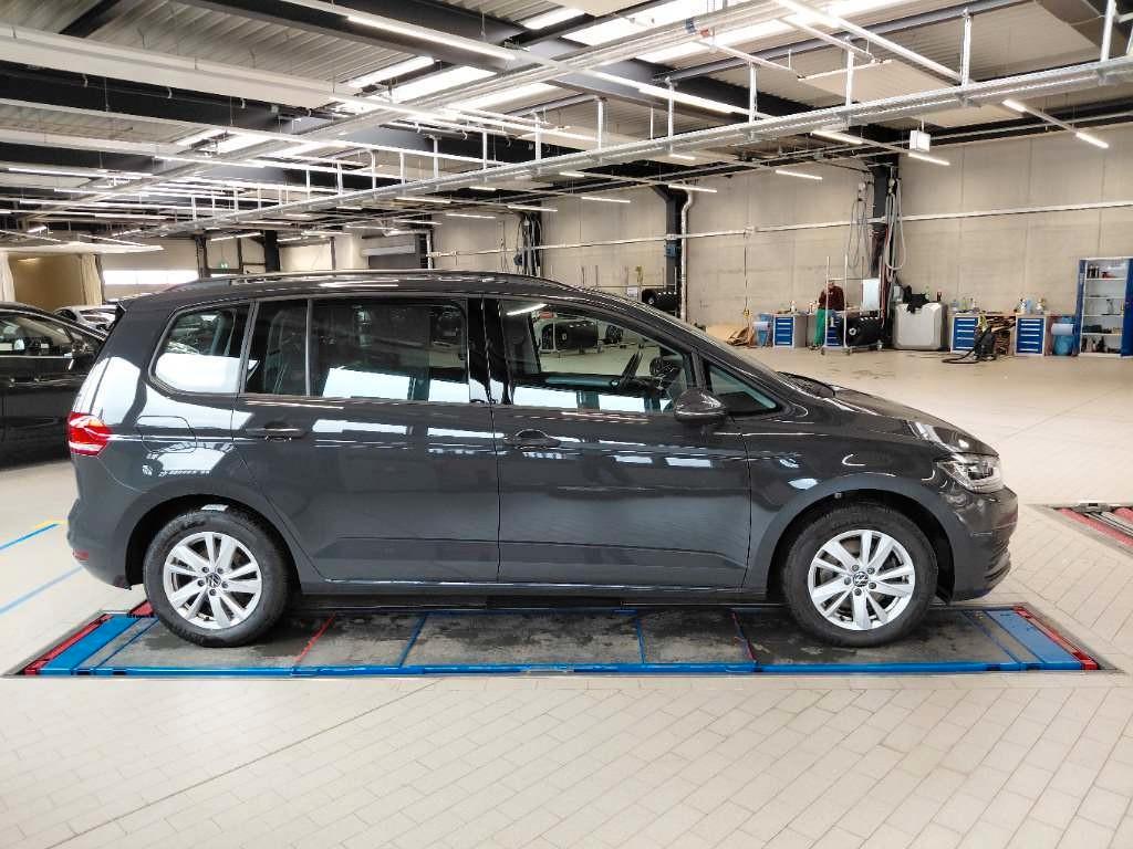 Volkswagen Touran 2024