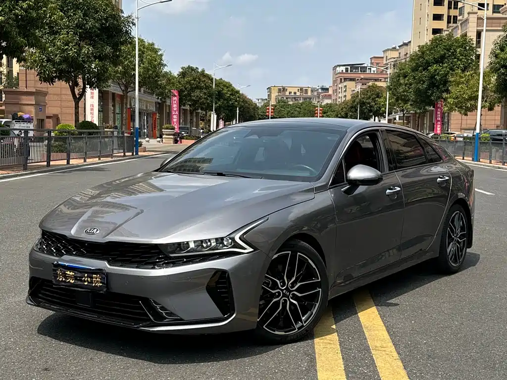 Kia K5 2021