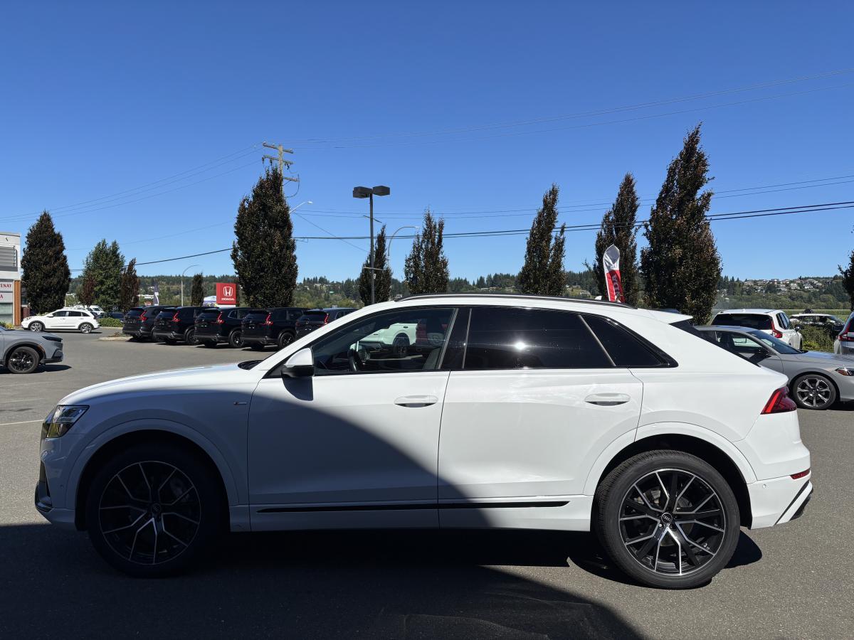 Audi Q8 2021