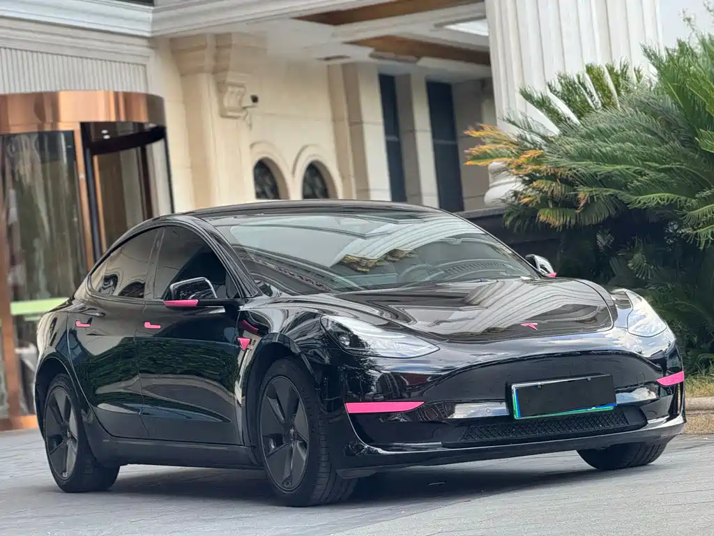 Tesla Model 3 2023