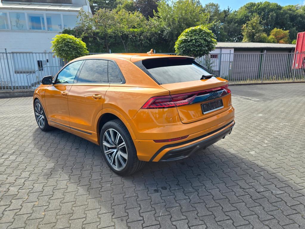 Audi Q8 2023