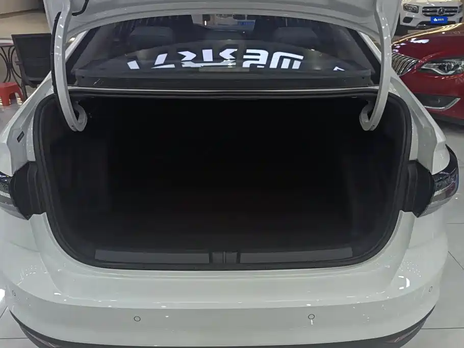 Volkswagen Lavida 2025