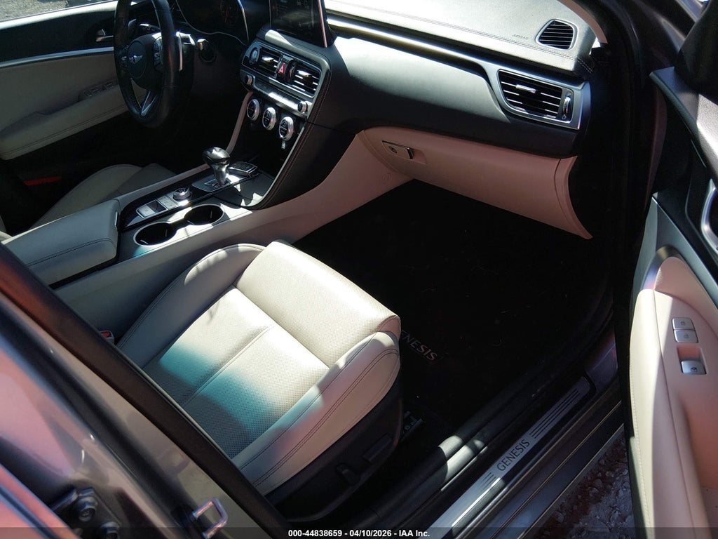Genesis G70 2021