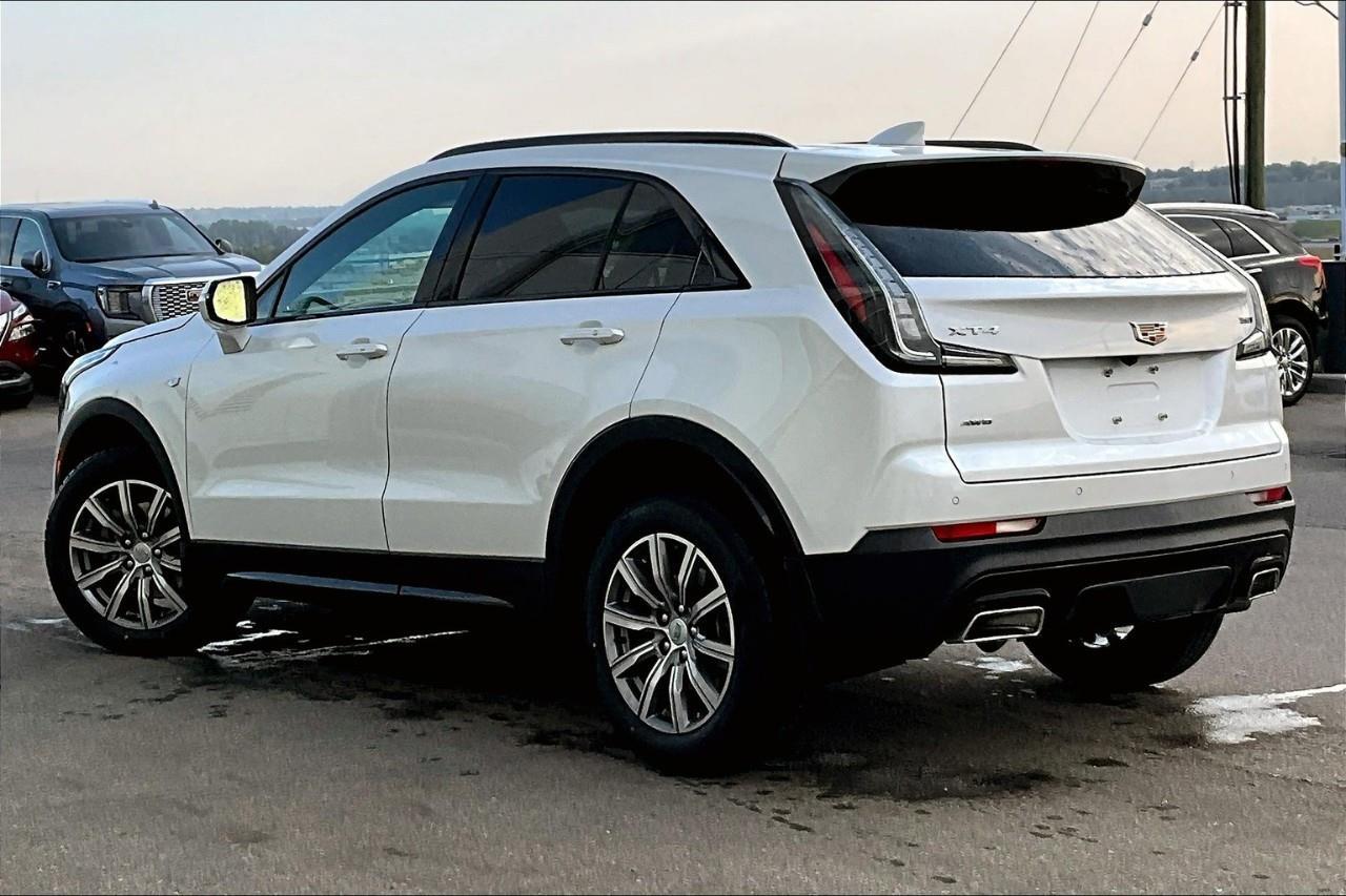 Cadillac XT4 2023