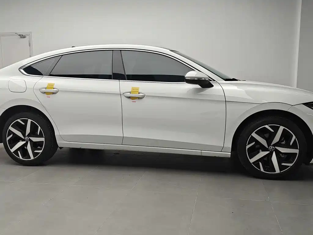 Volkswagen Lamando 2025