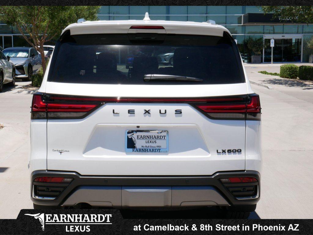Lexus LX 600 2026